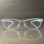 maßgeschneiderte metallbrille