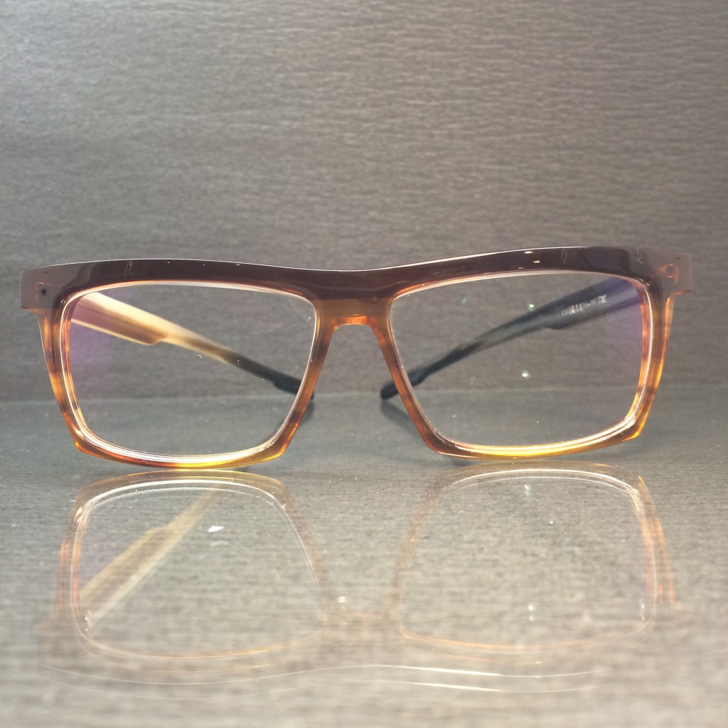 handgefertigte acetatbrille: werk-straightflash